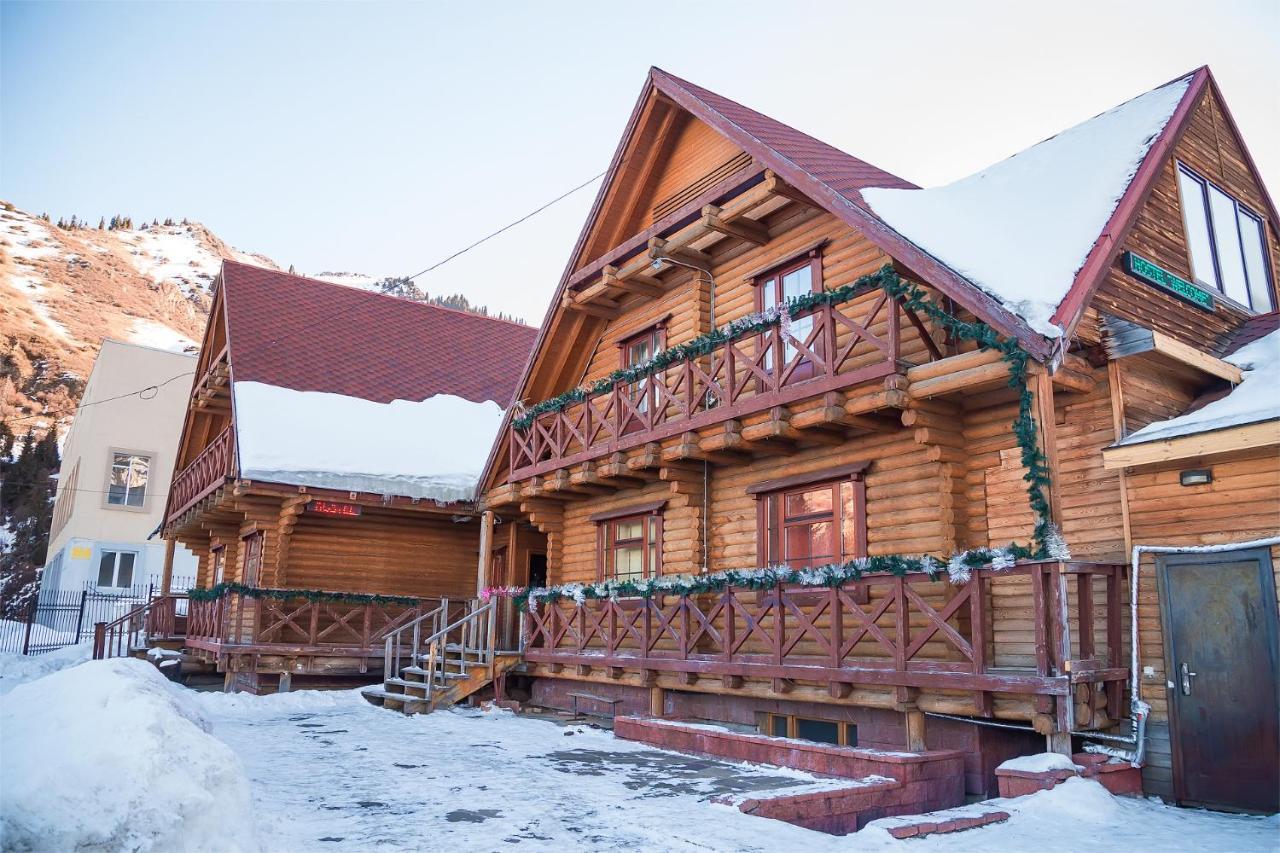 Hostel Shymbulak Алма Ата Екстериор снимка